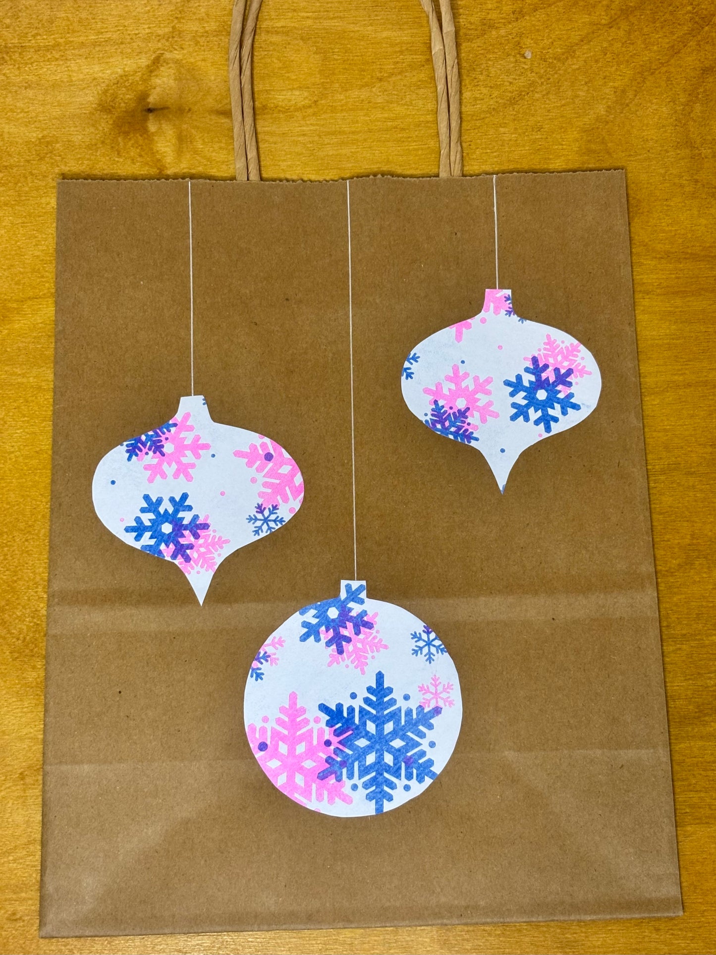 Riso Snowflake Christmas Gift Bag