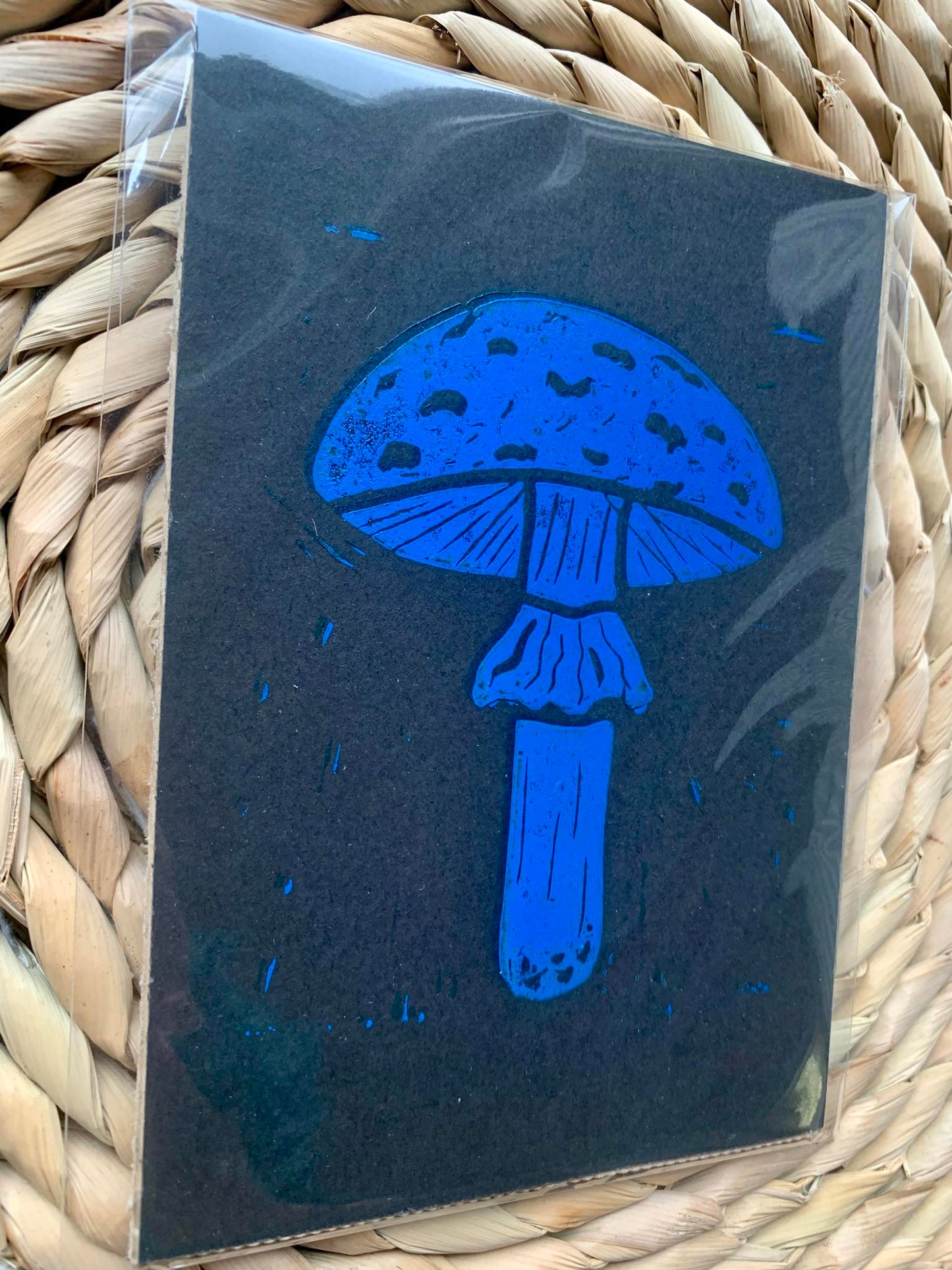 Mushroom - Black/Blue